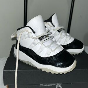 White/ black Jordan’s toddler